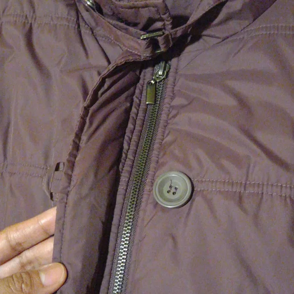 Jackets - Picture 3 of 8